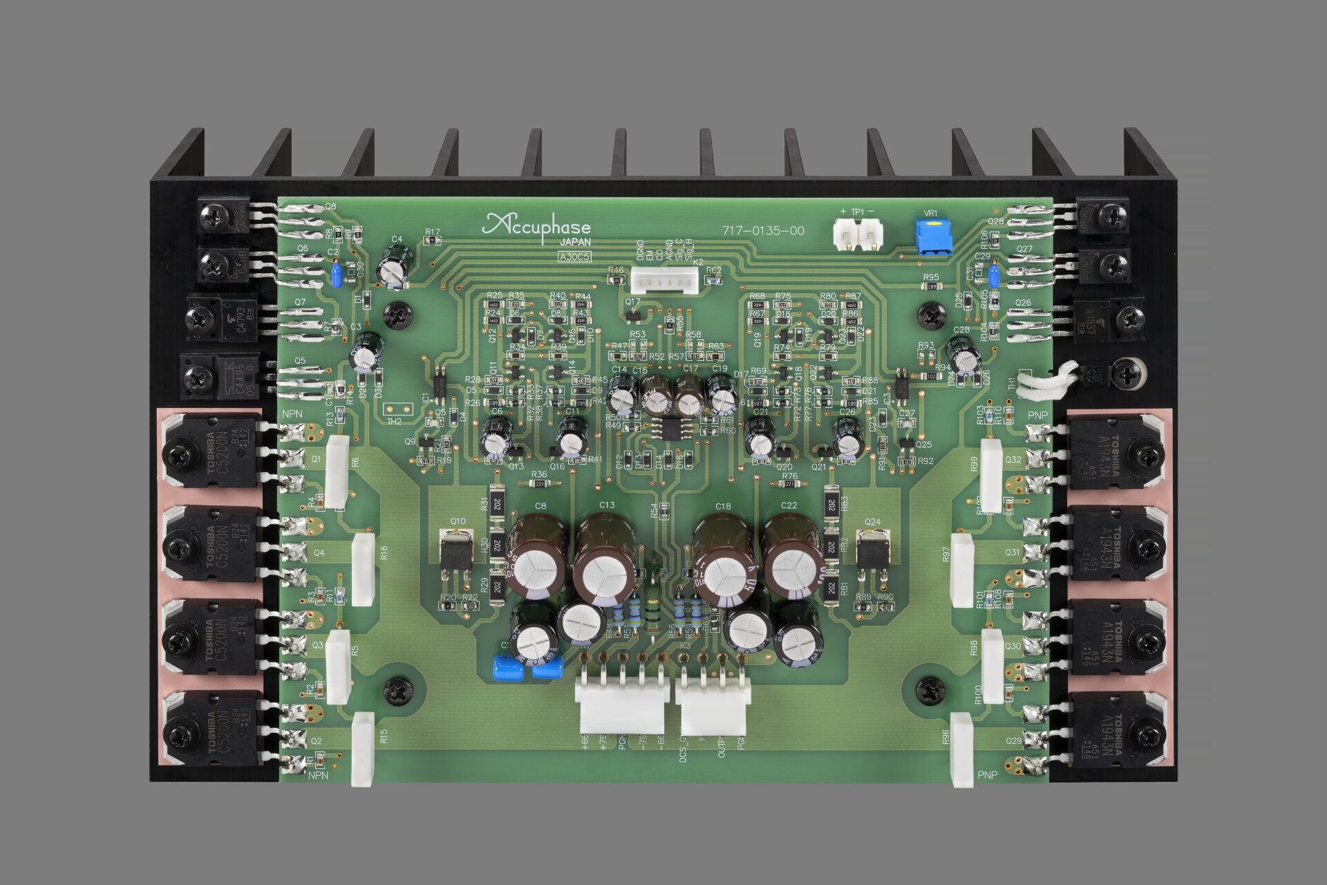 Accuphase E-4000 Vollverstärker – Bild 8