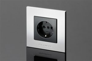 GigaWatt SCHUKO Wall Socket G-044
