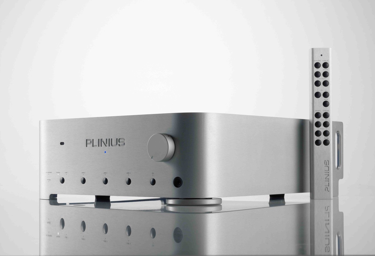 Plinius Audio Hautonga Anniversary Schwarz mit Phono